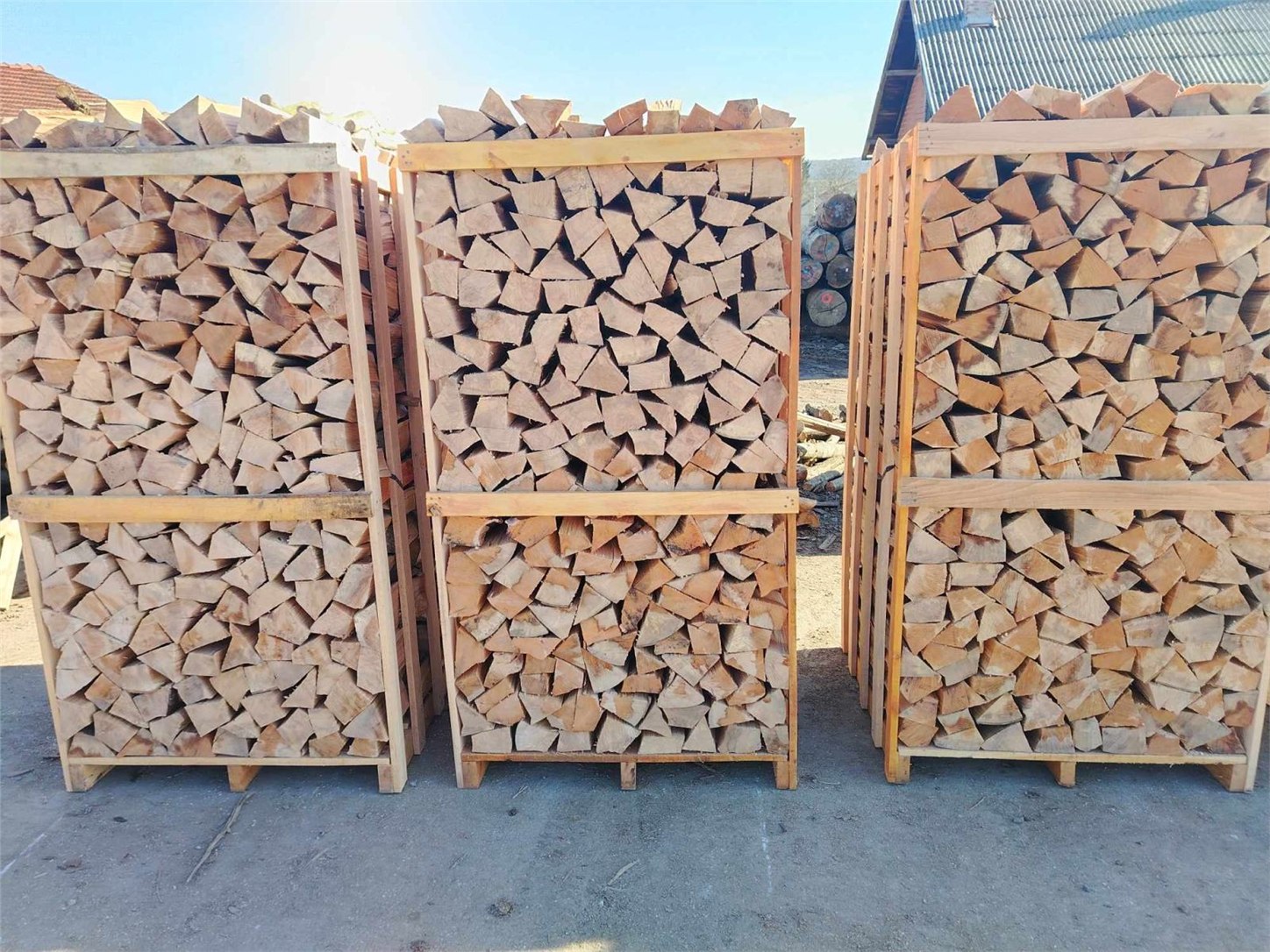 Hêtre 25 cm · 12 m³ empilés